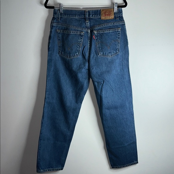 Vintage 90’s Levi's Classic Relaxed 550 Fit Tapered Leg Jeans - Picture 4 of 7